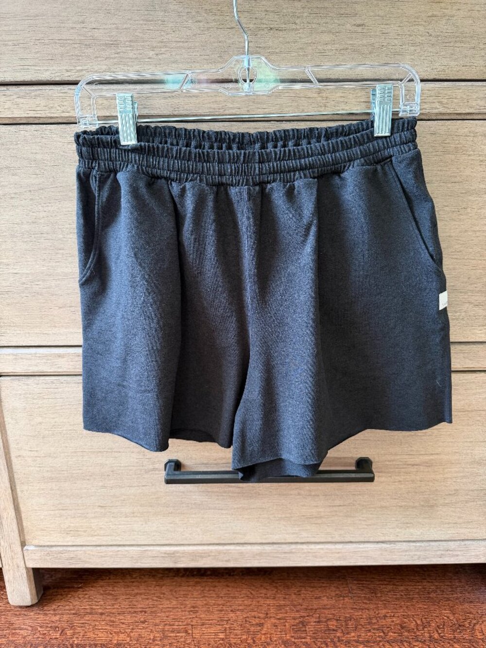 Vuori Performance Shorts Black Size Medium NWOT